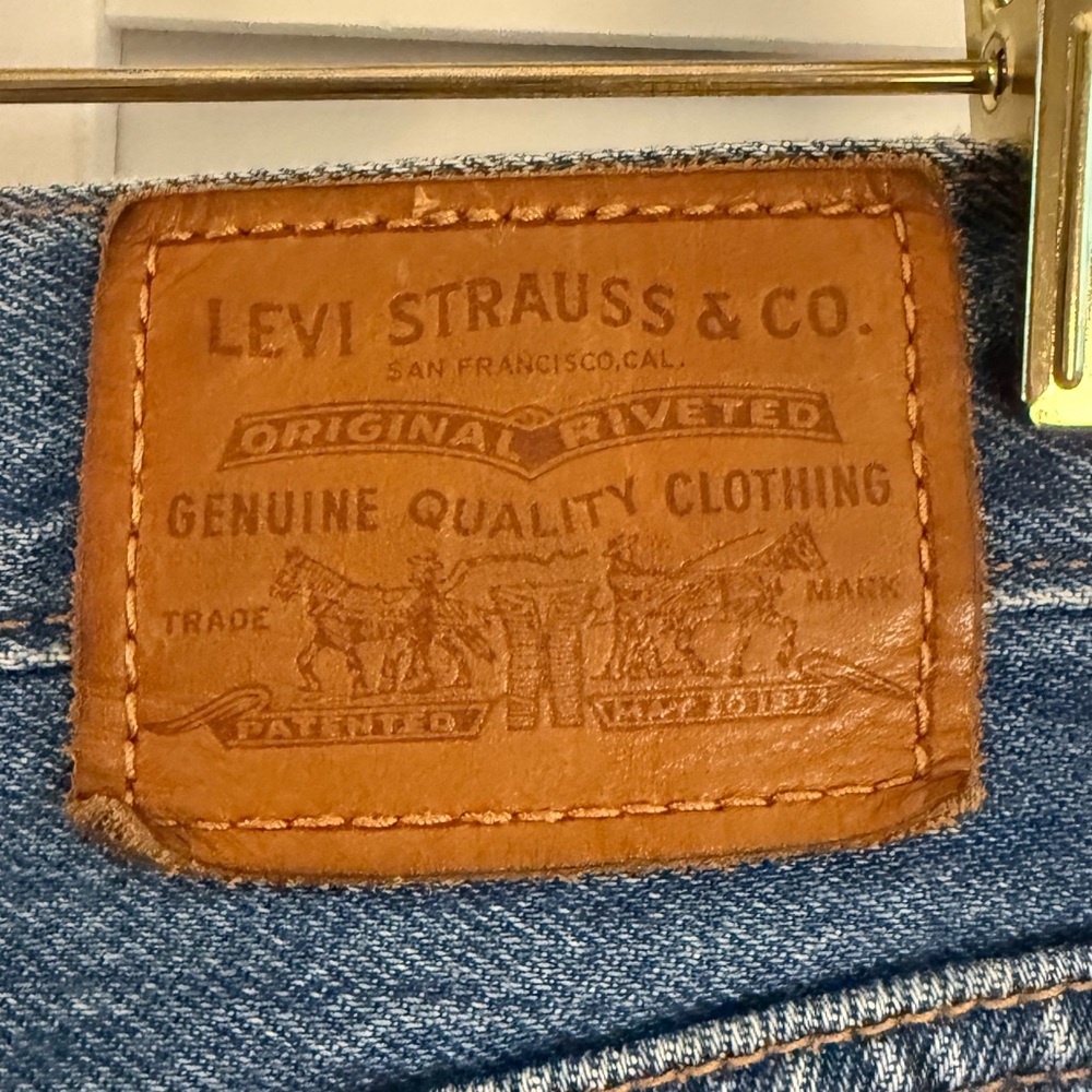 Levi’s Womens Wedgie Straight Jeans Raw Hem Size 27 - Picture 12 of 15